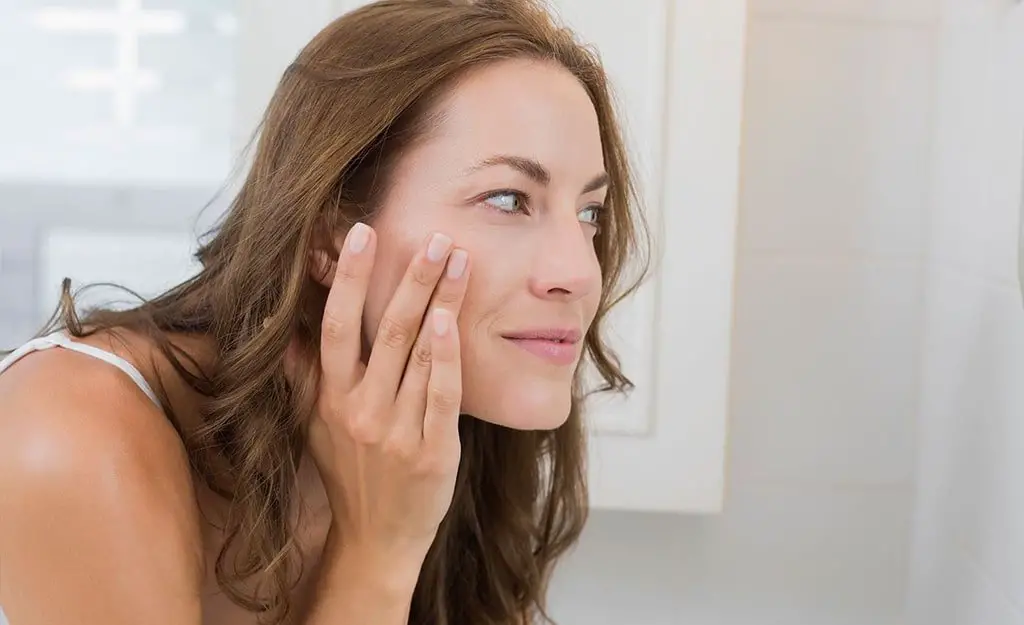 Best Skincare Tools to Use at Home: A Beautician's Guide