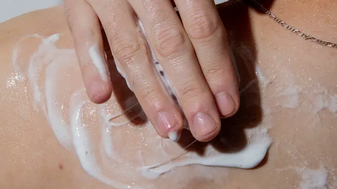 "Sweat Rash vs Butt Acne: What Beauticians Need to Know"
