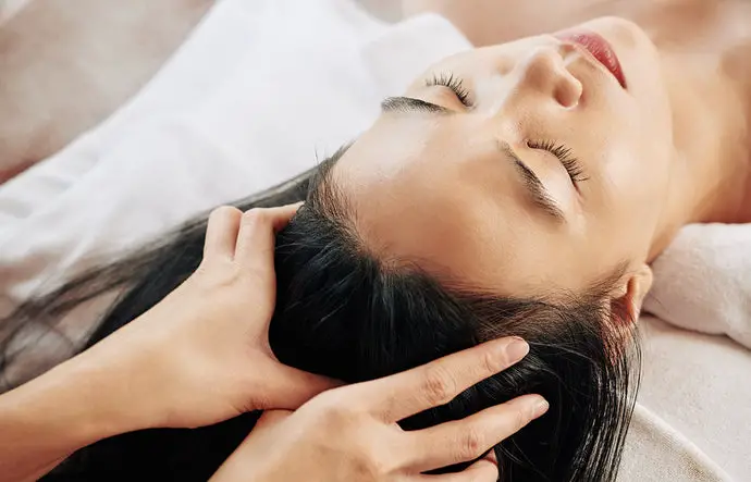 Which Oil Is Best for Hair Growth and Thickness for Beauticians?