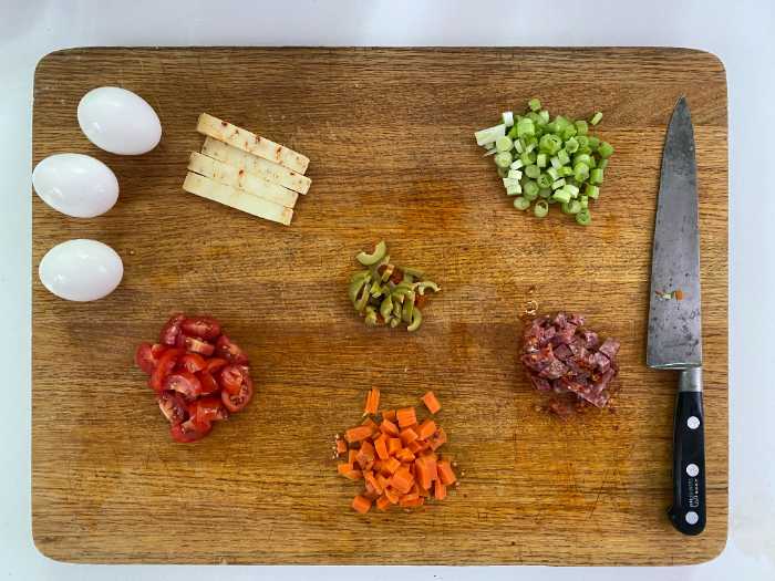 How to prevent bacteria build-up on a butcher board