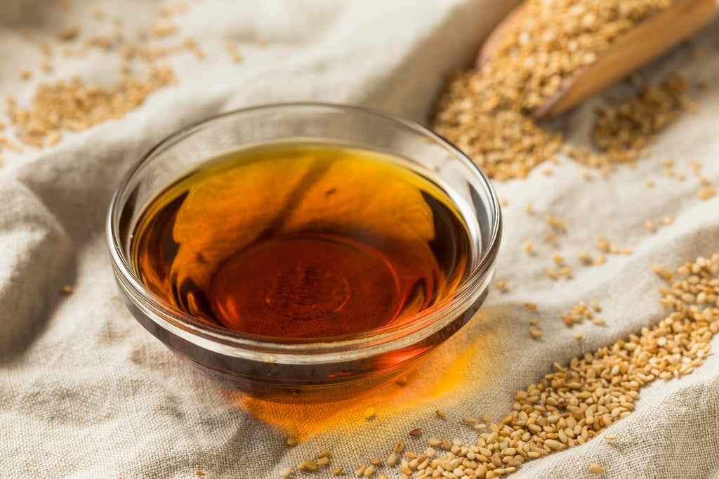 What is the Difference Between Sesame Oil and Toasted Sesame Oil?