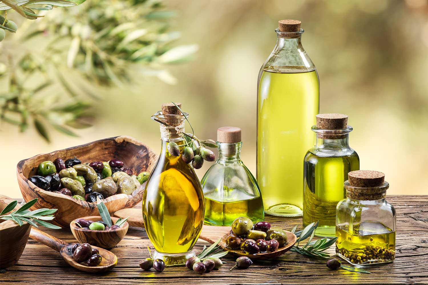 Why You Shouldnt Cook with Olive Oil: Uncovering the Risks