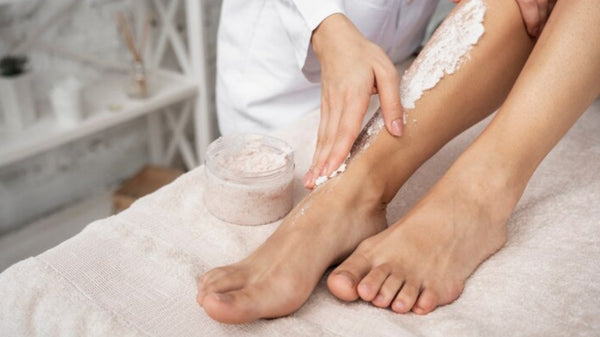 Can Exfoliating Body Wash Harm Your Skin Barrier? Expert Insights from a Beautician