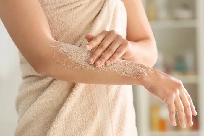 Natural Exfoliating Body Wash Ingredients: What Beauticians Need to Know