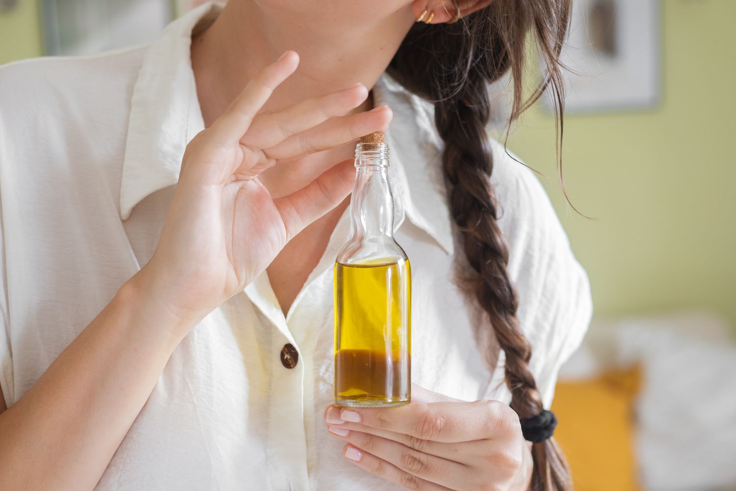 How to Use Wild Growth Hair Oil? Exclusive and Big Benefits Are Here!