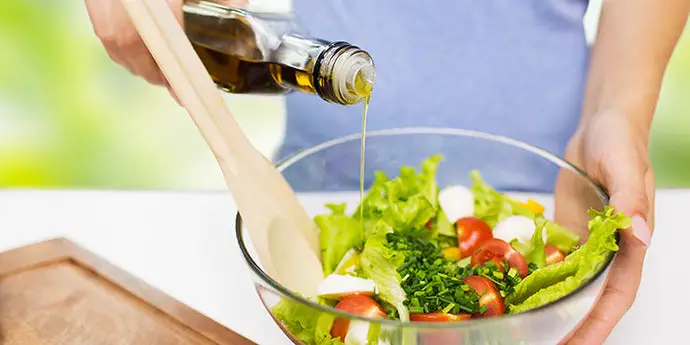 How to Clean Oak Kitchen Cabinets: Best Tips and Tricks?