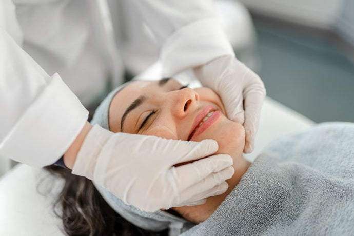Shaving and Folliculitis Connection: What Beauticians Need to Know