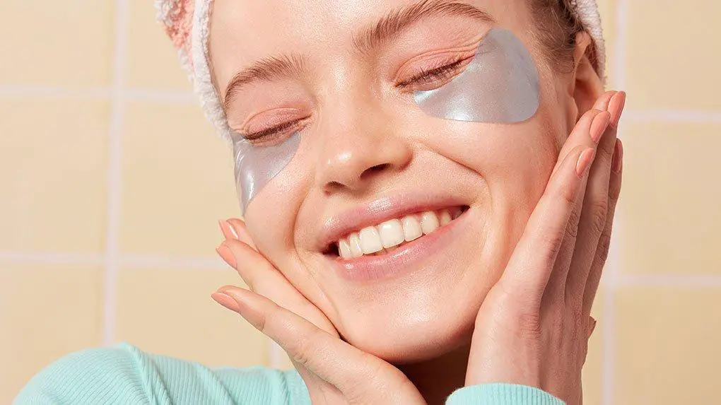 How to Get Glowing Skin at Home: Tips for Radiant Results