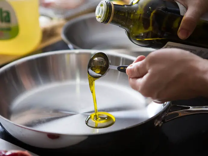 Which Olive Oil is Best for Cooking: Your Essential Guide?