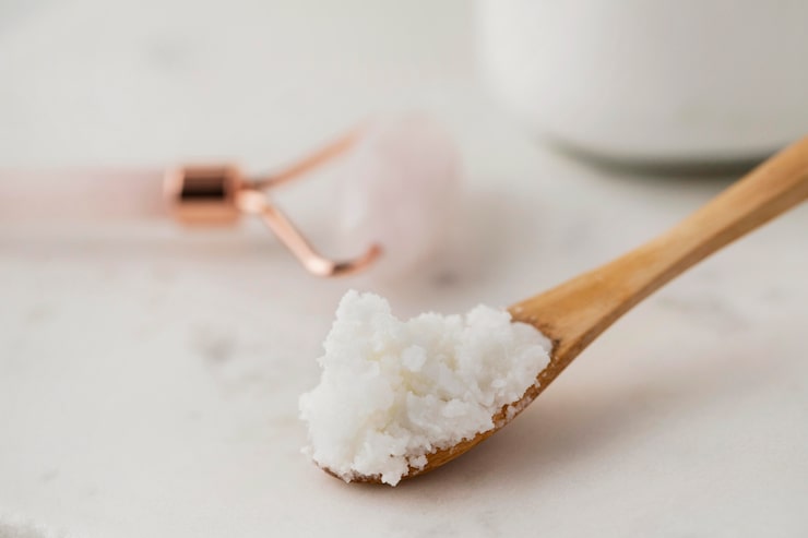 Can Exfoliating Body Wash Lighten Dark Spots Effectively?