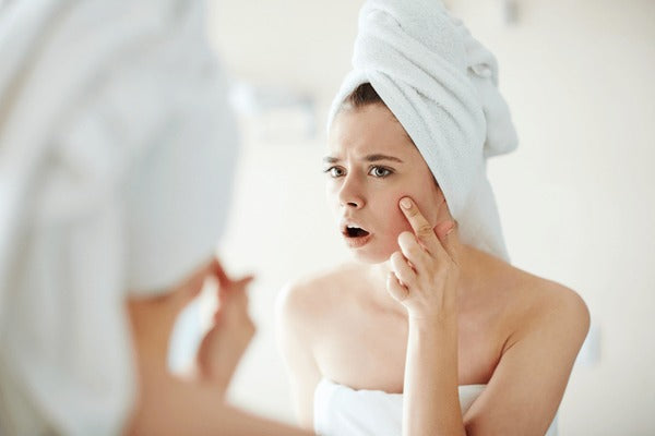 Superficial vs Deep Folliculitis: What Every Beautician Should Know