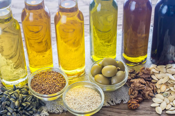 What is Castor Oil Good For? Beauty Secrets Revealed